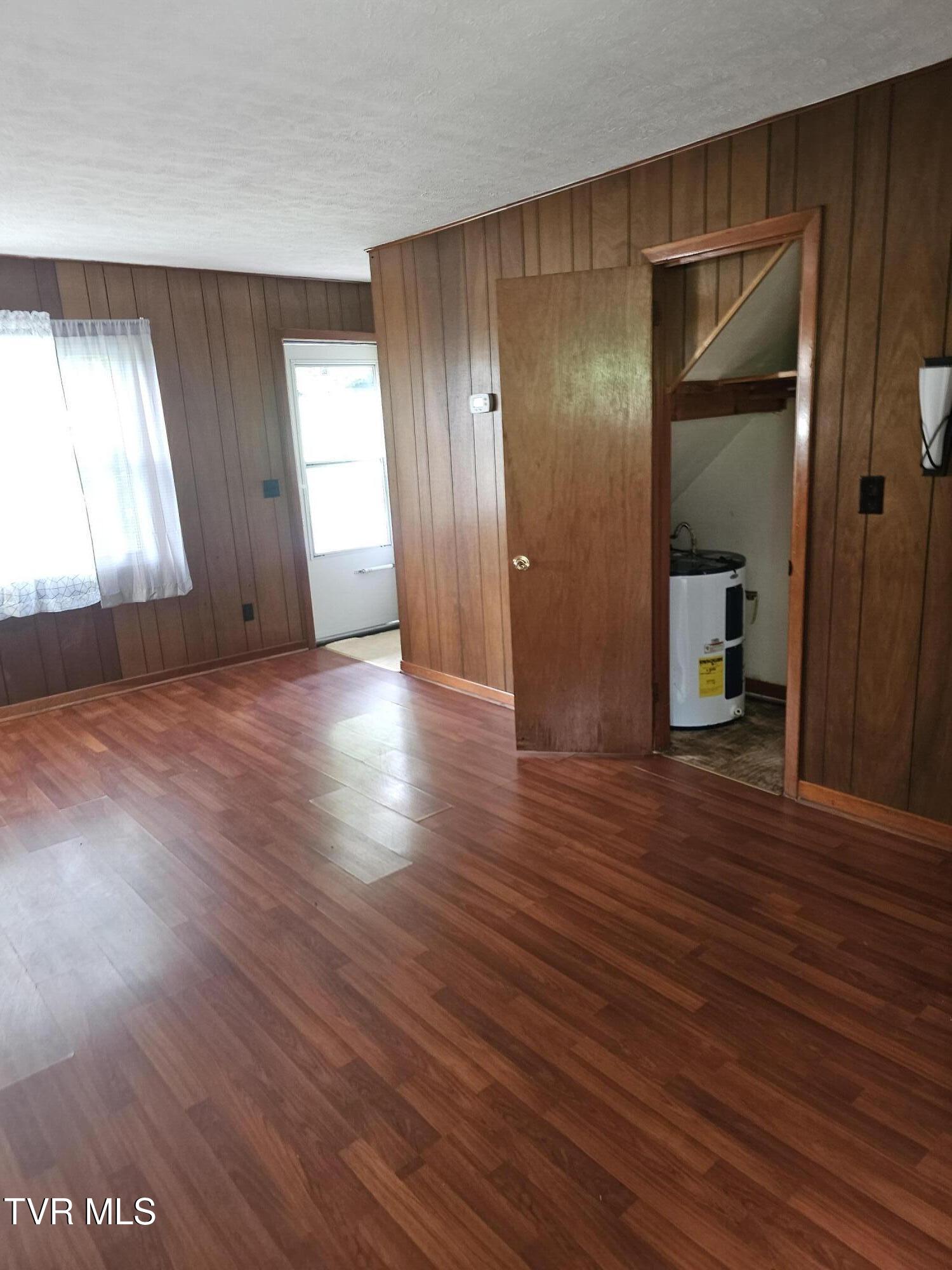 232 Reed Hollow Road, Unit 1 Gate City, VA 24251 - Photo 4 of 16 1000010809