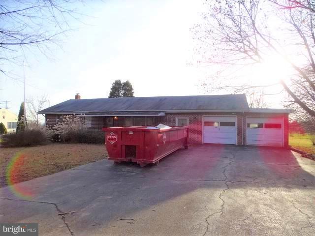 2281 Blackberry Road Dover, PA 17315 - Photo 1 of 29