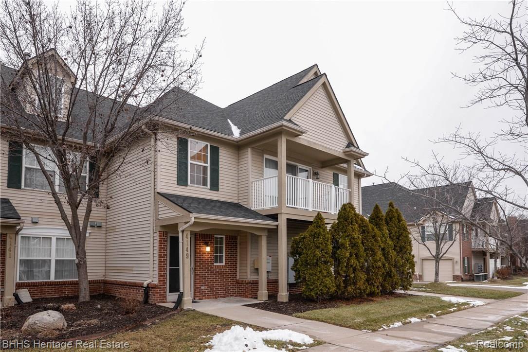 4149 Hampton Ridge Boulevard Howell, MI 48843 - Photo 2 of 33 _AUG573.jpg