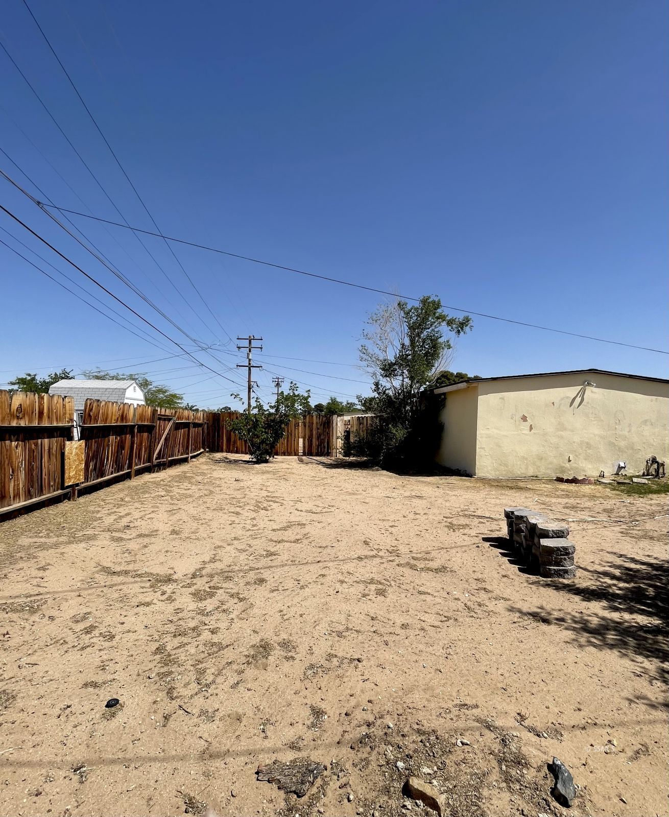 317 North Florence Street Ridgecrest, CA 93555 - Photo 19 of 19 a view of parking area