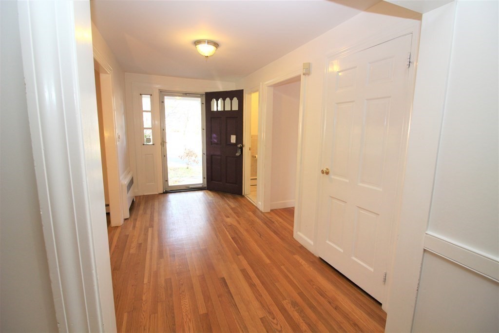 18 Bosworth Road Framingham, MA 01701 - Photo 19 of 40 Gallery Image 19