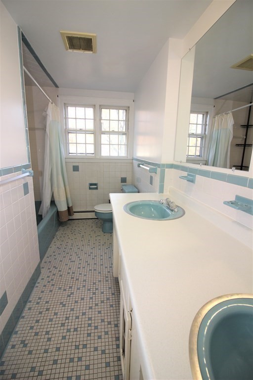 18 Bosworth Road Framingham, MA 01701 - Photo 26 of 40 Gallery Image 26