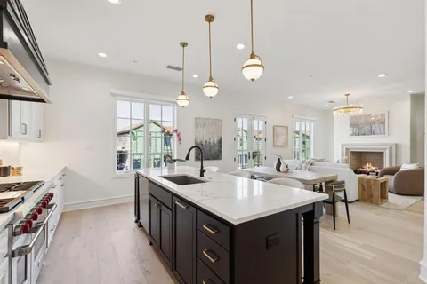 $1,850,000 | 18 Comillas Drive, Westlake, TX 76262