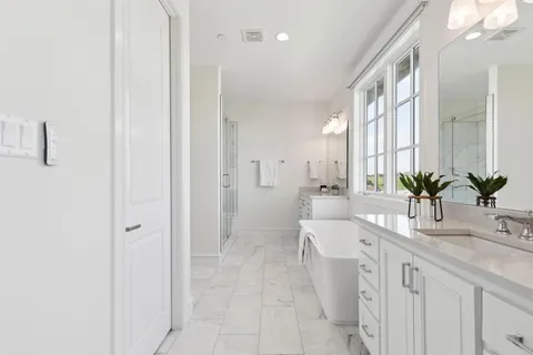 $1,850,000 | 18 Comillas Drive, Westlake, TX 76262