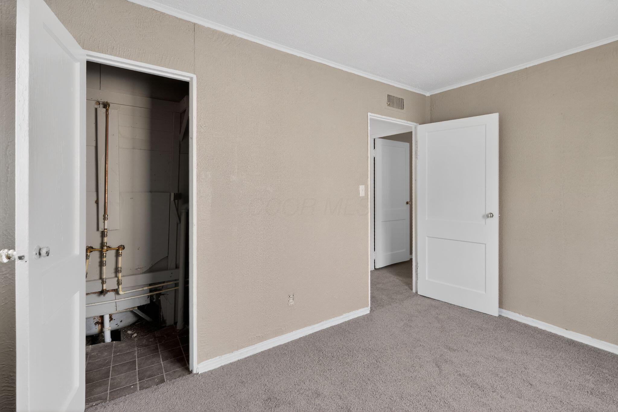 417 South Hampton Road Columbus, OH 43213 - Photo 16 of 31 Gallery Image 16