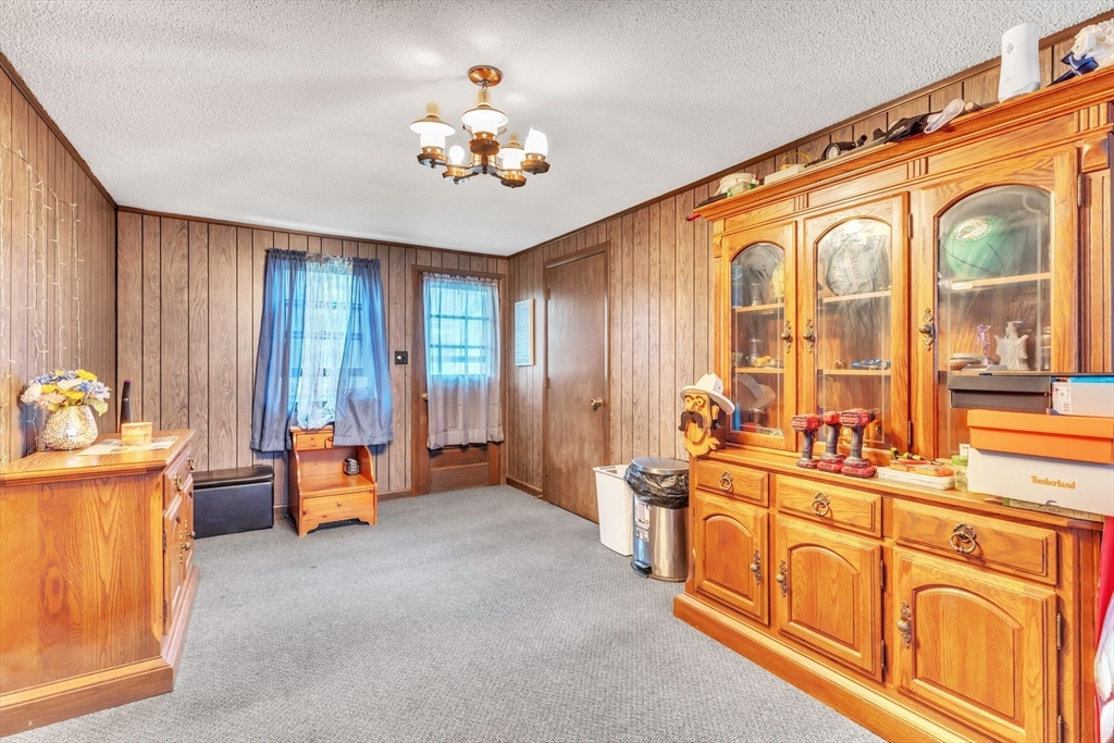 89 Silver Street West Springfield, MA 01089 - Photo 16 of 39 Gallery Image 16