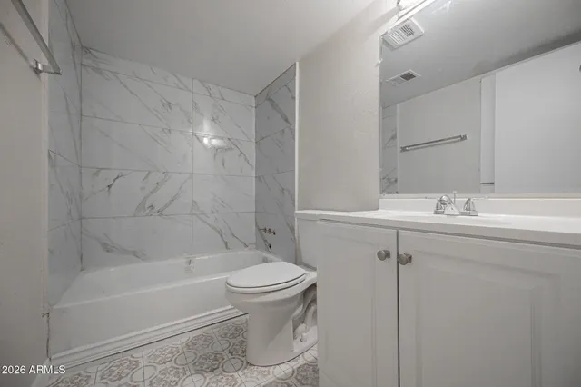 $995 | 864 East Chandler Boulevard, Unit 15, Chandler, AZ 85225