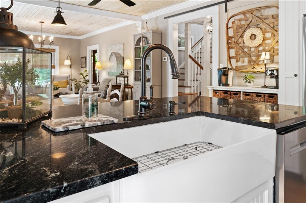 5743 Union Hill Road Alpharetta, GA 30004 - Photo 17 of 63