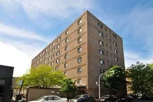 $2,600 | 607 West Wrightwood Avenue, Unit 802, Chicago, IL 60614