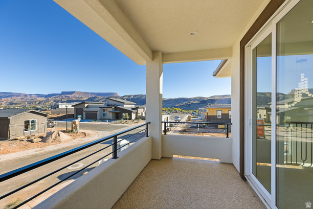 226 East 1100 North Hurricane, UT 84737 - Photo 37 of 49 Balcony featuring a mountain view
