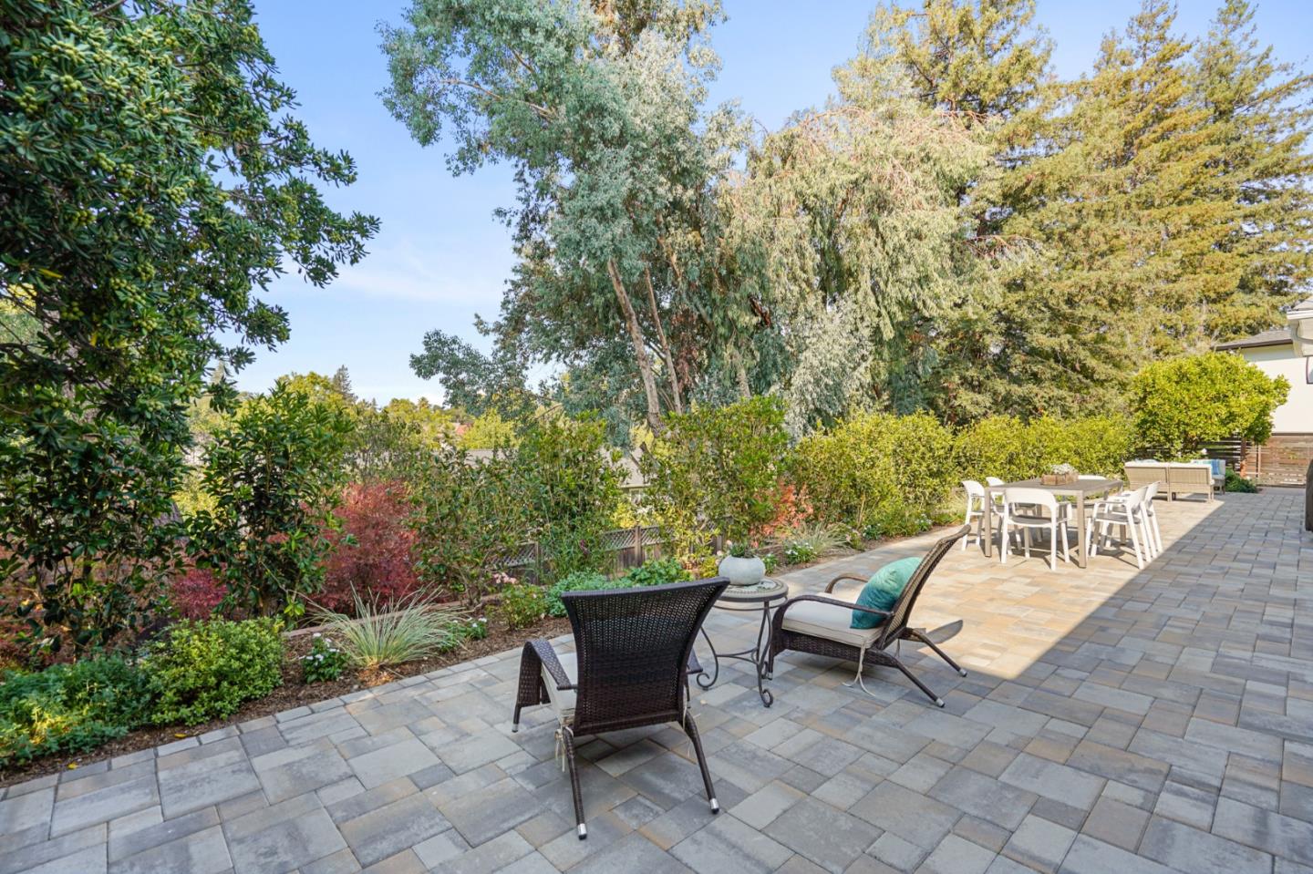 2312 Crest Lane Menlo Park, CA 94025 - Photo 29 of 34 a lawn chairs sitting in a backyard
