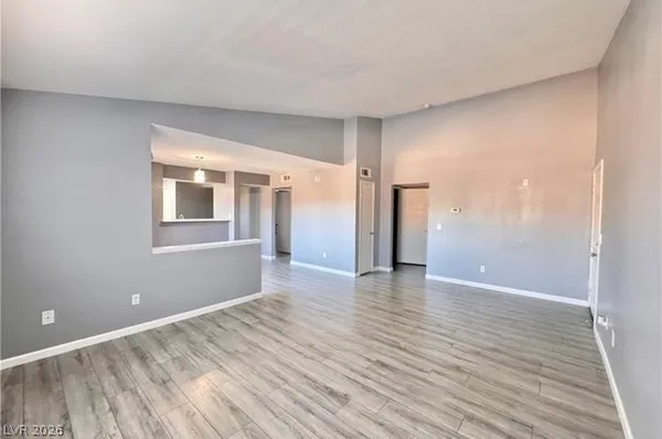 $1,675 | 1150 North Buffalo Drive, Unit 2029, Las Vegas, NV 89128