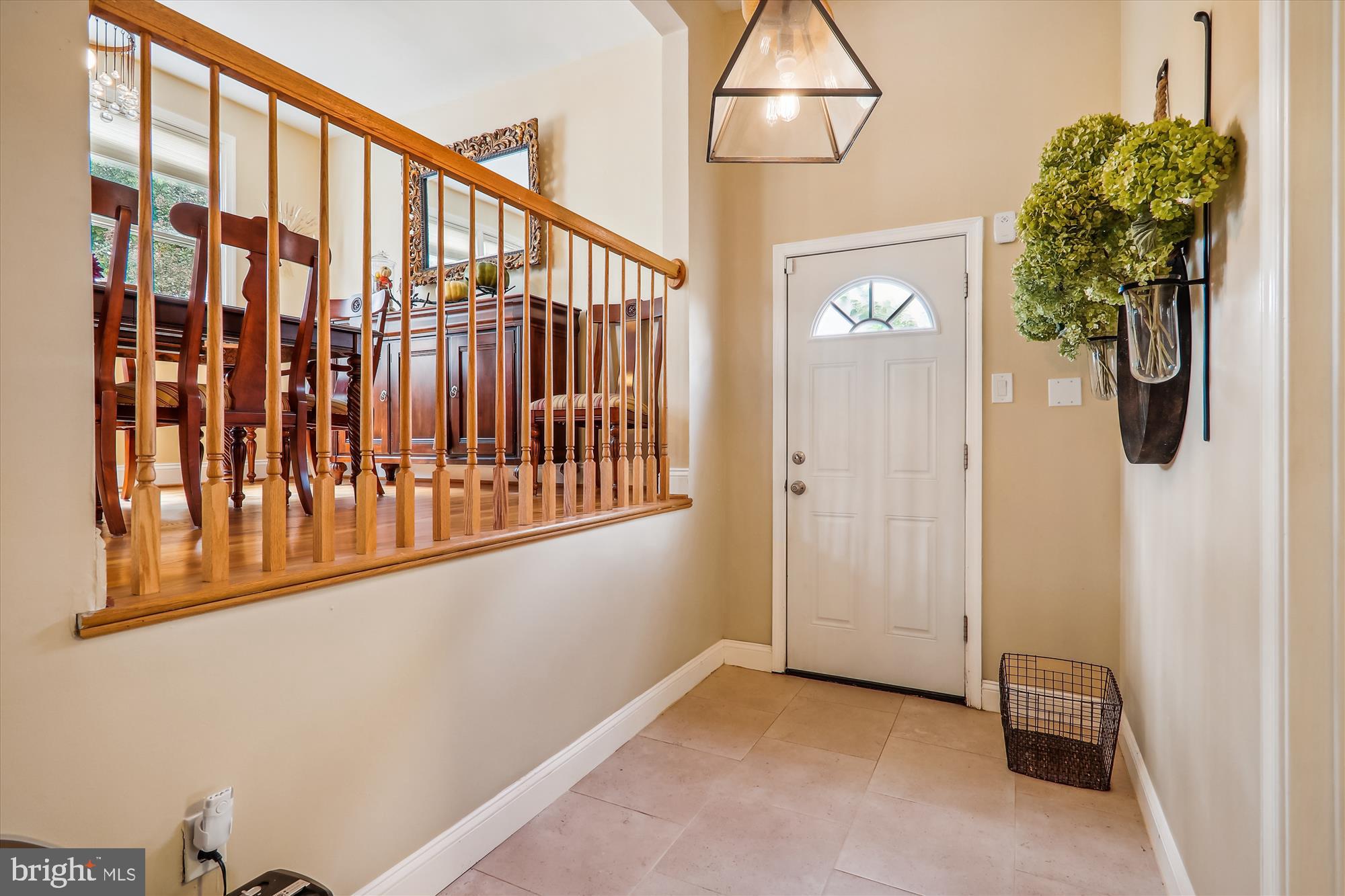 11512 Idlewood Road Silver Spring, MD 20906 - Photo 13 of 39 Hall