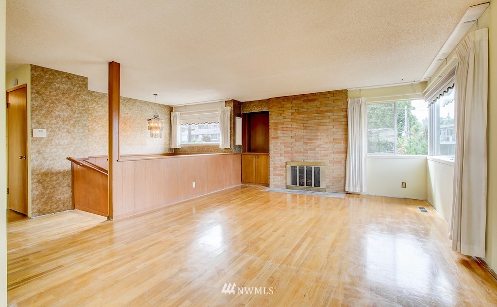 821 Walnut Street Edmonds, WA 98020 - Photo 3 of 20 Gallery Image 3