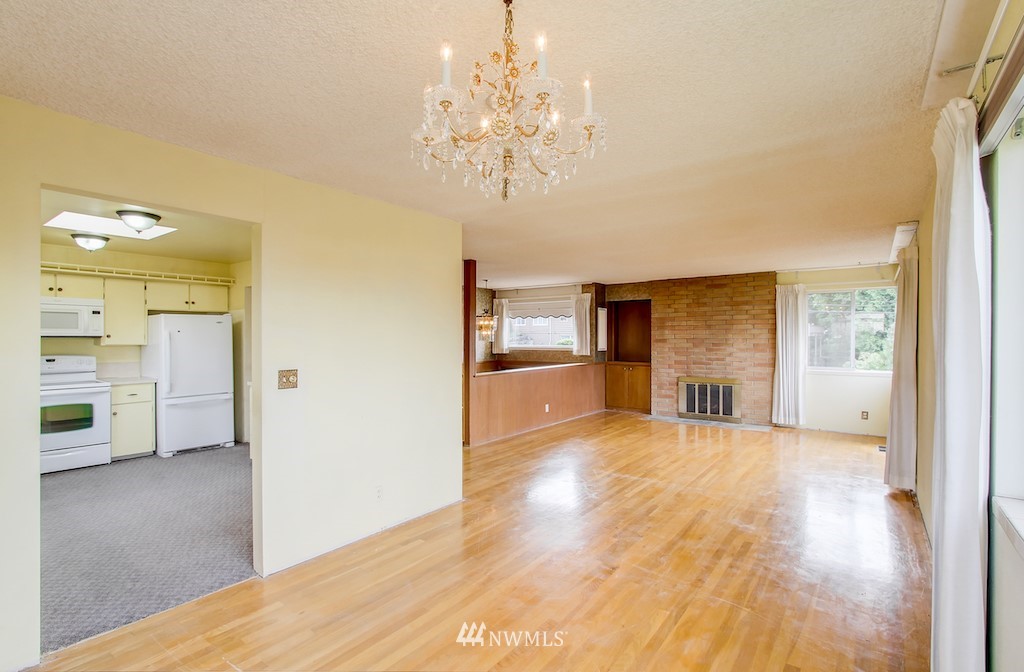 821 Walnut Street Edmonds, WA 98020 - Photo 4 of 20 Gallery Image 4