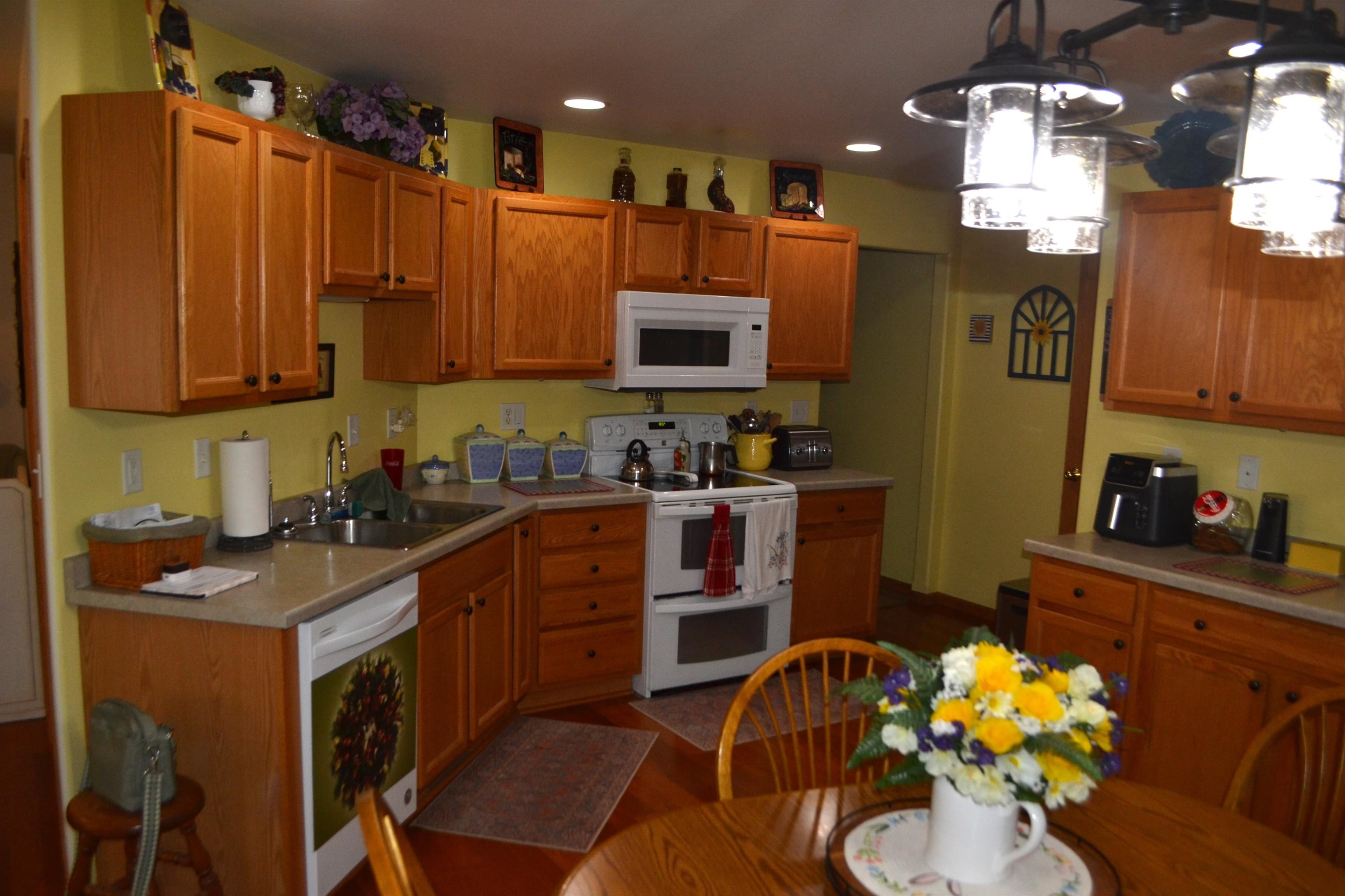 1314 Silver Spring Street Wausau, WI 54401 - Photo 10 of 40 Gallery Image 10