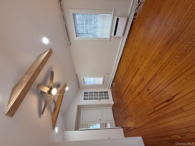 35 Youngs Hill Road Huntington, NY 11743 - Photo 11 of 15