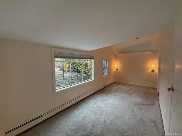 $2,650 | 35 Youngs Hill Road, Huntington, NY 11743