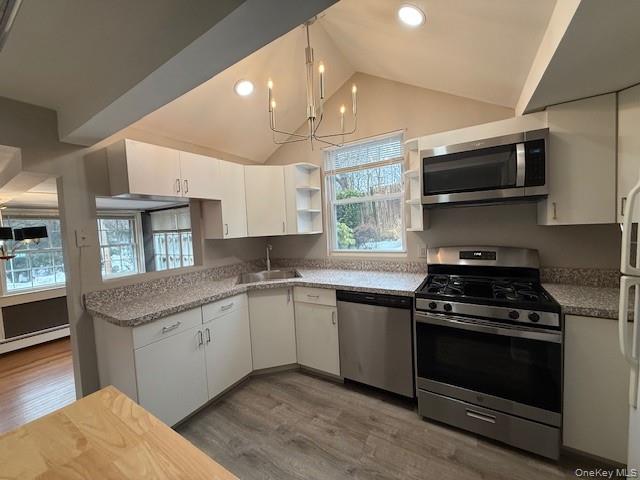 35 Youngs Hill Road Huntington, NY 11743 - Photo 8 of 15