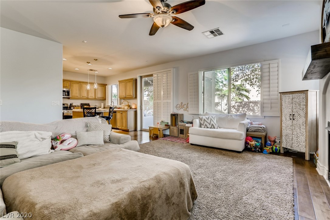 202 Tall Ruff Drive Las Vegas, NV 89148 - Photo 17 of 45 Gallery Image 17