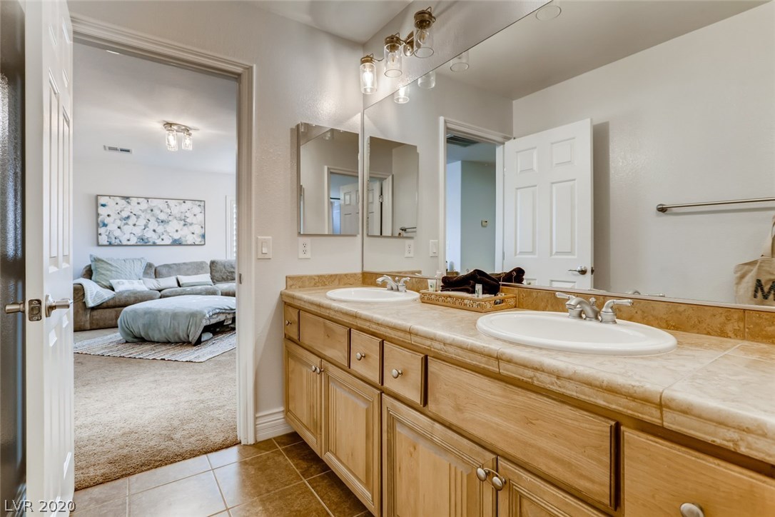 202 Tall Ruff Drive Las Vegas, NV 89148 - Photo 27 of 45 Gallery Image 27