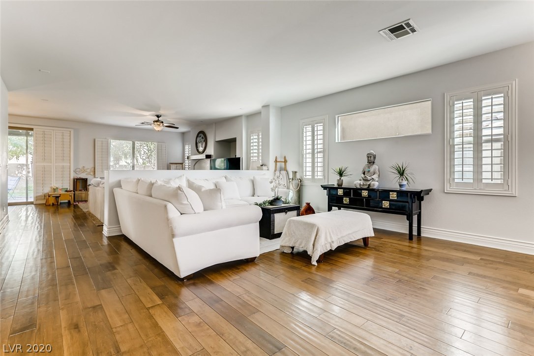 202 Tall Ruff Drive Las Vegas, NV 89148 - Photo 4 of 45 Gallery Image 4
