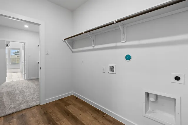 $383,520 | 332 Gambels Quail Road, Hempstead, TX 77445