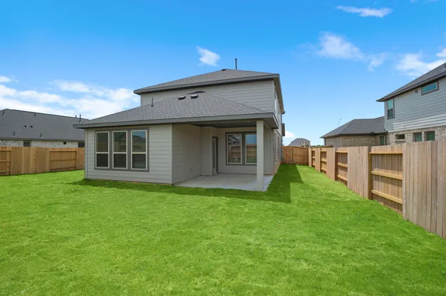 $383,520 | 332 Gambels Quail Road, Hempstead, TX 77445