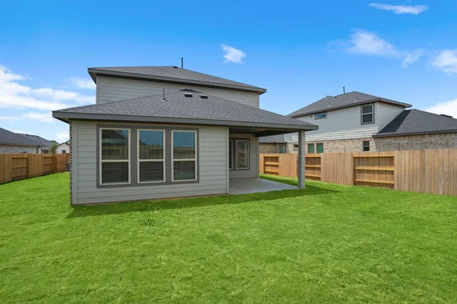 $383,520 | 332 Gambels Quail Road, Hempstead, TX 77445