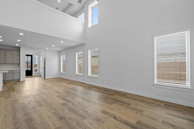 $383,520 | 332 Gambels Quail Road, Hempstead, TX 77445