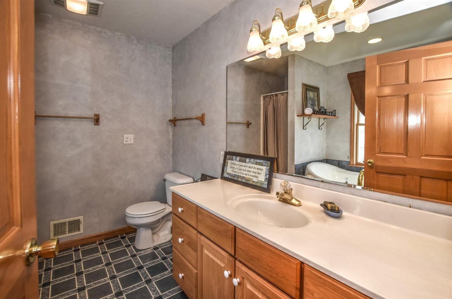 13174 Logan Road Manchester, MI 48158 - Photo 34 of 55 Photo 37