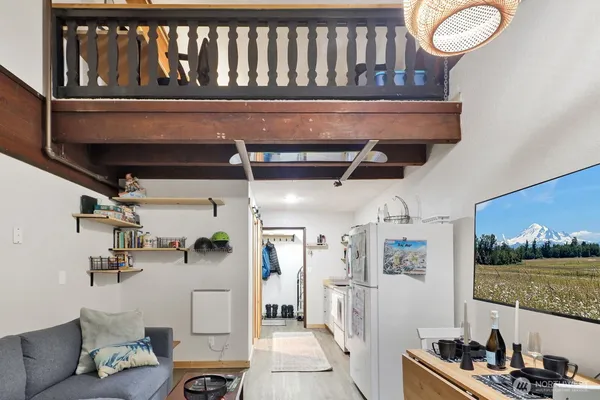 $220,000 | 10433 Mt Baker Highway, Unit 2010A, Deming, WA 98244