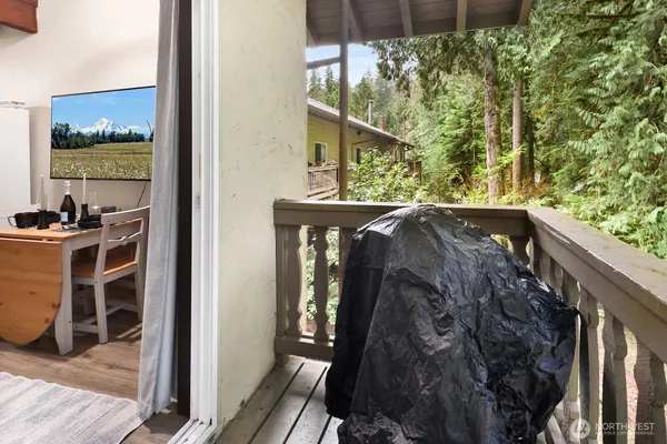 $220,000 | 10433 Mt Baker Highway, Unit 2010A, Deming, WA 98244
