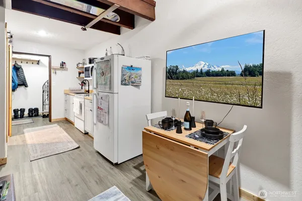 $220,000 | 10433 Mt Baker Highway, Unit 2010A, Deming, WA 98244