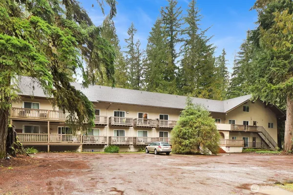 $220,000 | 10433 Mt Baker Highway, Unit 2010A, Deming, WA 98244