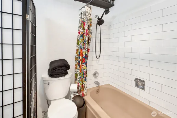 $220,000 | 10433 Mt Baker Highway, Unit 2010A, Deming, WA 98244