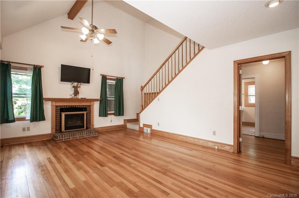 407 Mullis Road Harmony, NC 28634 - Photo 14 of 24 Gallery Image 14