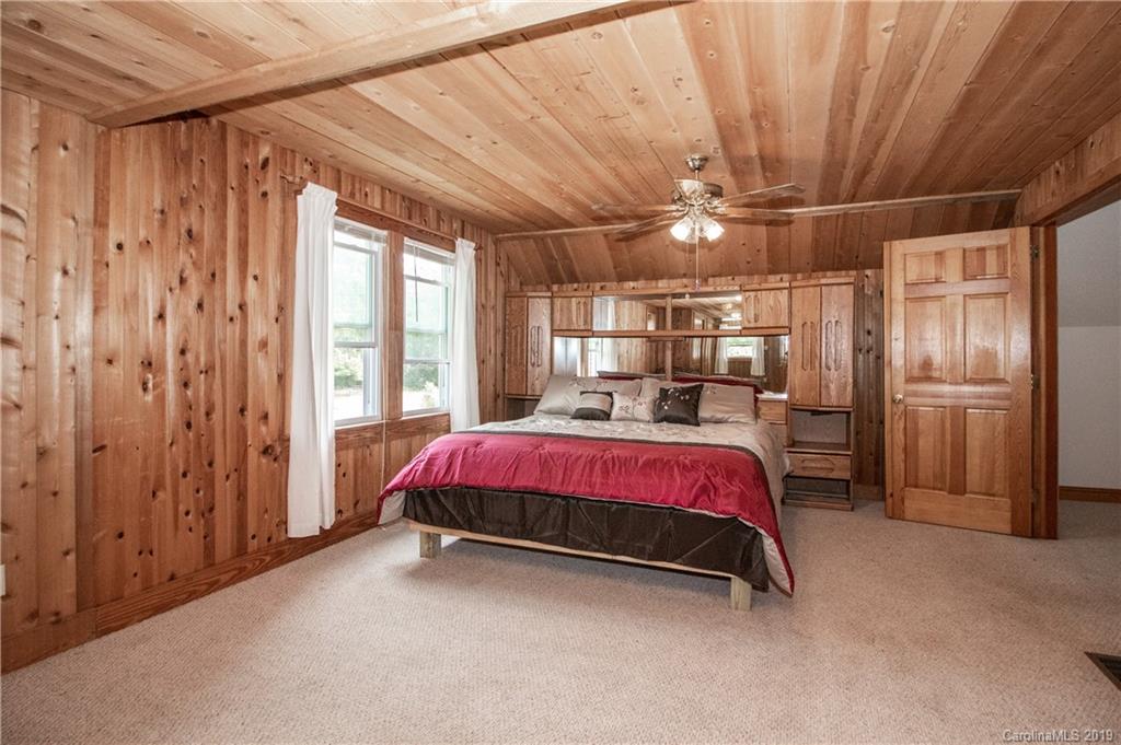407 Mullis Road Harmony, NC 28634 - Photo 16 of 24 Gallery Image 16