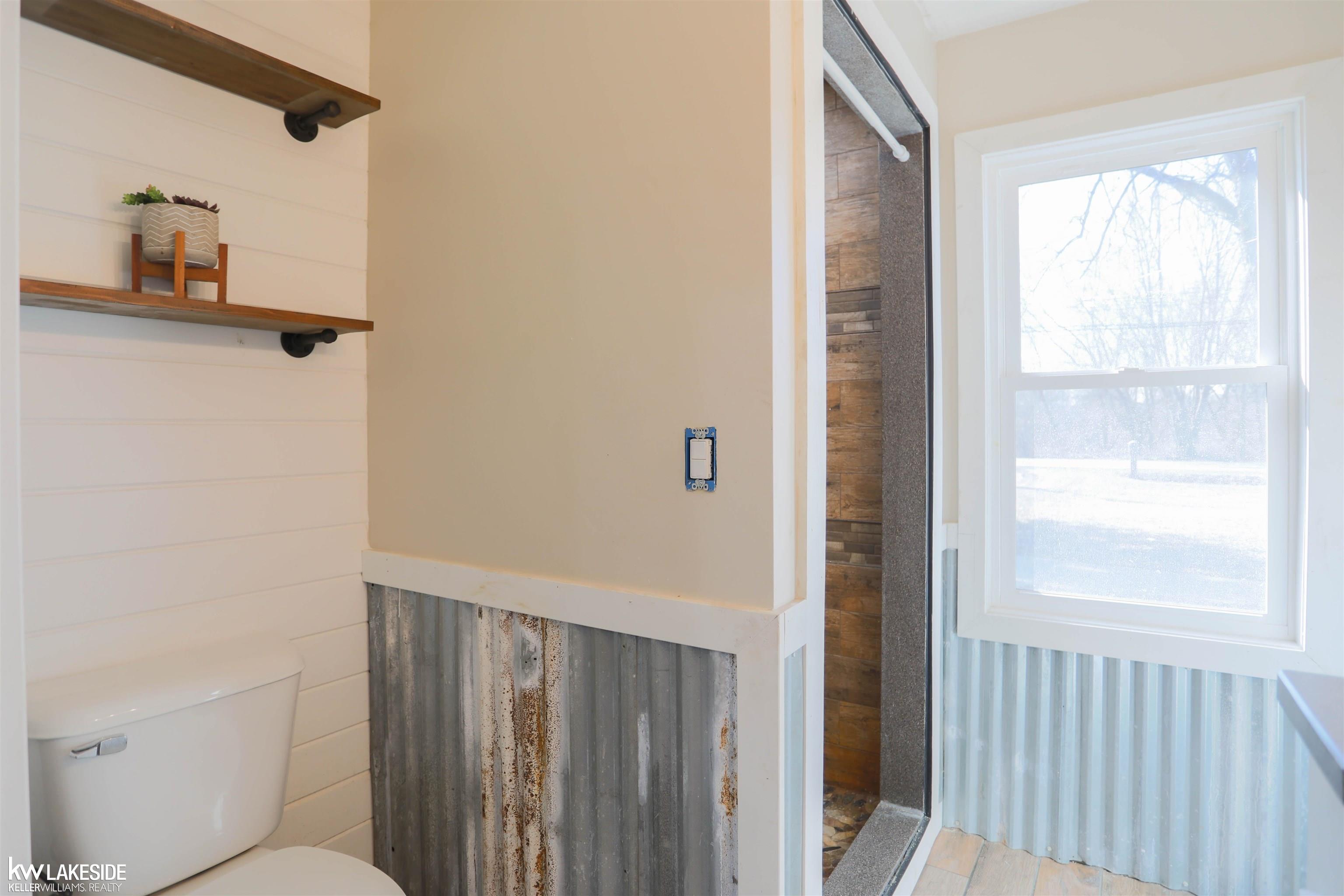 20195 32 Mile Road Armada, MI 48005 - Photo 4 of 31 50173917-4d69323d-f642-4110-a049-e18363b8293b.JPG
