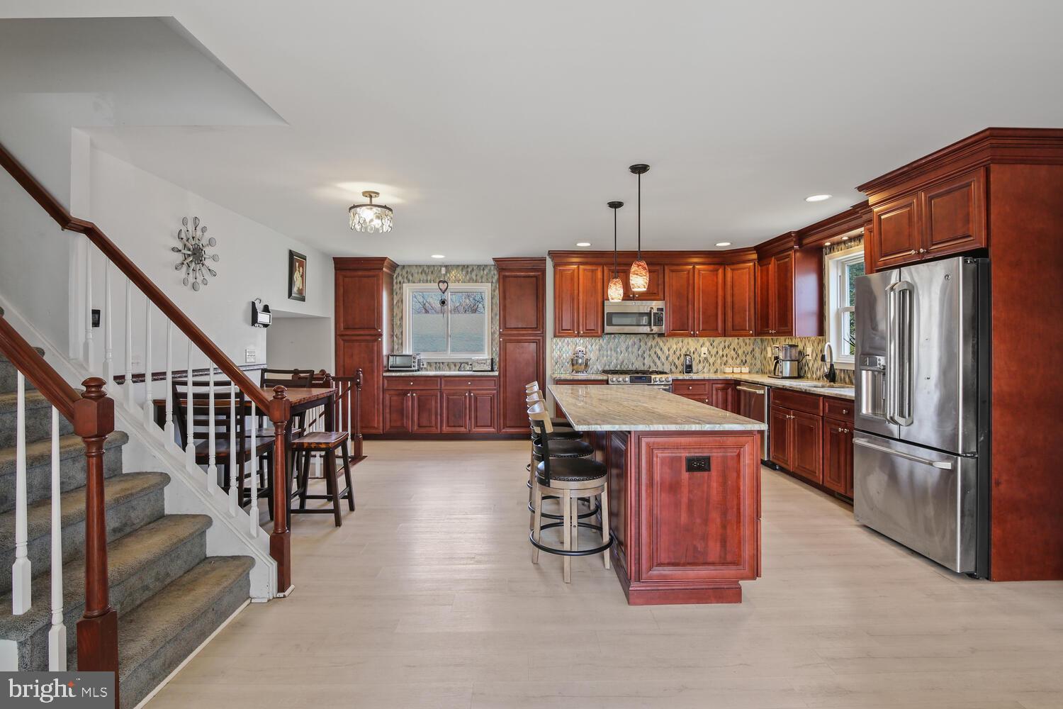 507 Ehret Road Fairless Hills, PA 19030 - Photo 8 of 32 Gallery Image 8
