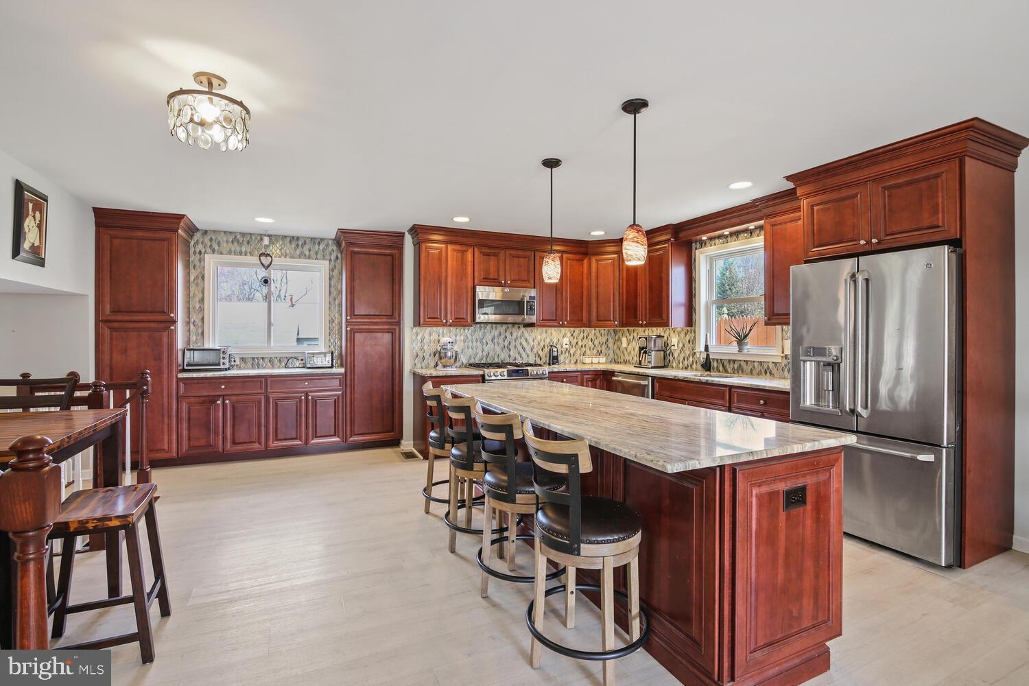 507 Ehret Road Fairless Hills, PA 19030 - Photo 9 of 32 Gallery Image 9