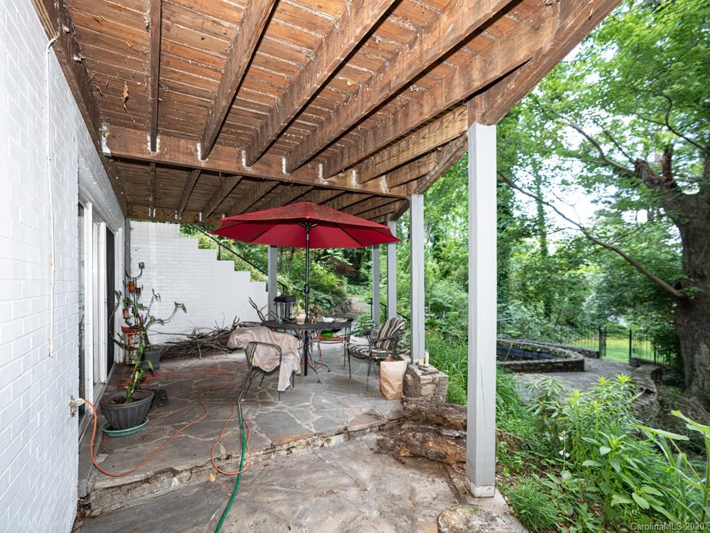 47 Windsor Road Asheville, NC 28804 - Photo 8 of 14 Gallery Image 8