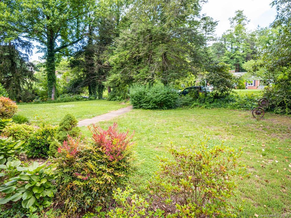 47 Windsor Road Asheville, NC 28804 - Photo 10 of 14 Gallery Image 10