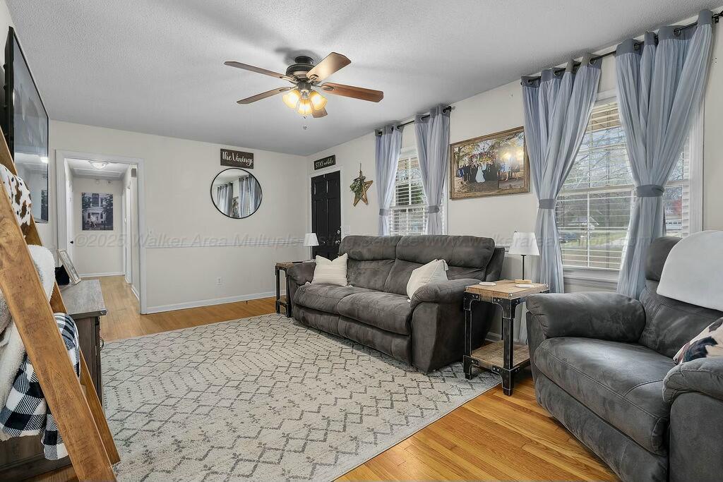 1105 Forest Road Jasper, AL 35504 - Photo 4 of 22 tempImageDOEnoH