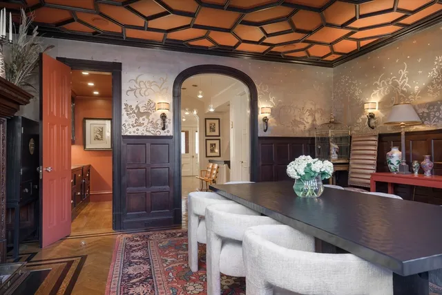 $11,495,000 | 22 Brimmer Street, Boston, MA 02108