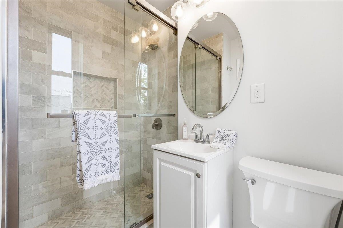 831 Clinton Street, Unit 11 Hoboken, NJ 07030 - Photo 11 of 21