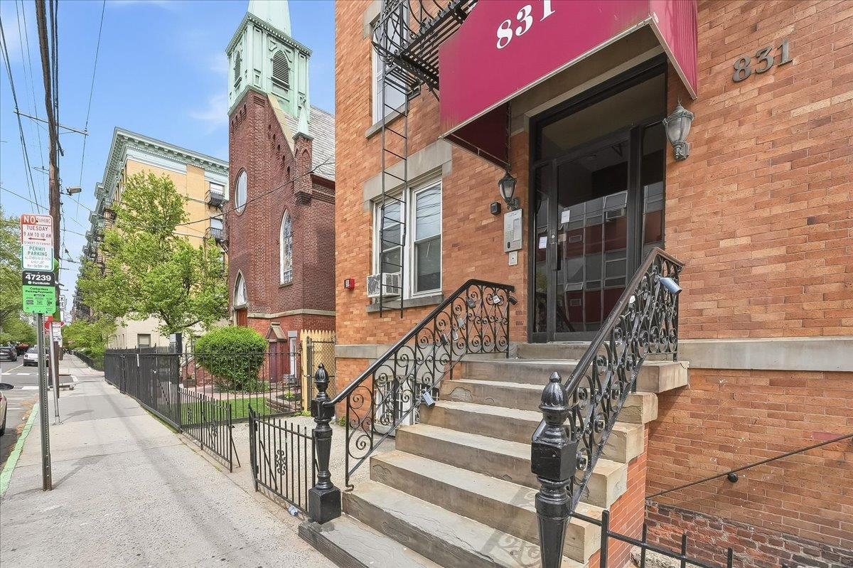 831 Clinton Street, Unit 11 Hoboken, NJ 07030 - Photo 19 of 21