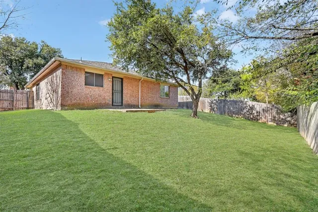 $2,150 | 7340 Concordia Lane, Dallas, TX 75241