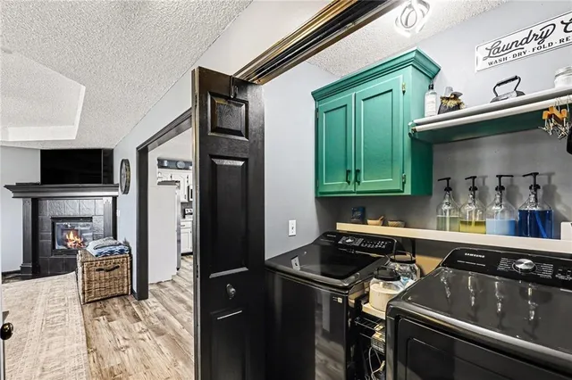 $327,000 | 1307 South Huntington Drive, Greenwood, MO 64034