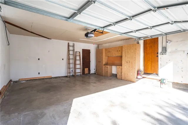 $1,250,000 | 3440 Lama Avenue, Long Beach, CA 90808